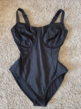TA3 Lifty Black One Piece Swimsuit XL Regular/Long H/I Cup NWOT